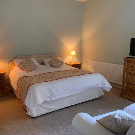 Boulston Manor Guest House ฮาเวอร์ฟอร์ดเวสต์ ภายนอก รูปภาพ