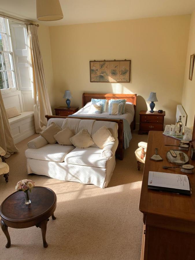 Boulston Manor Guest House ฮาเวอร์ฟอร์ดเวสต์ ภายนอก รูปภาพ